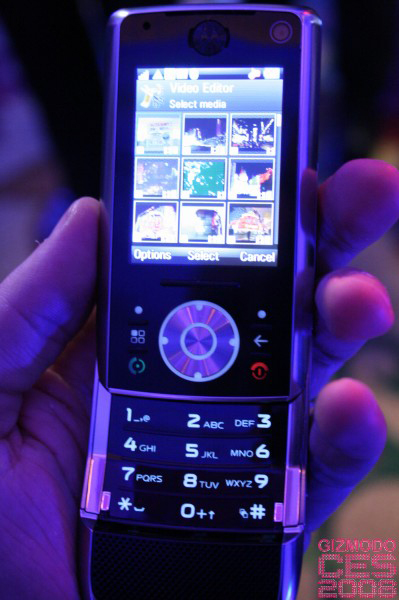 Illustration for article titled Motorola Z10 and ROKR E8 Hands On
